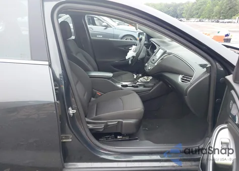 2018 Chevrolet Malibu Lt z USA, uszkodzony, nr VIN 1G1ZD5ST0JF250538